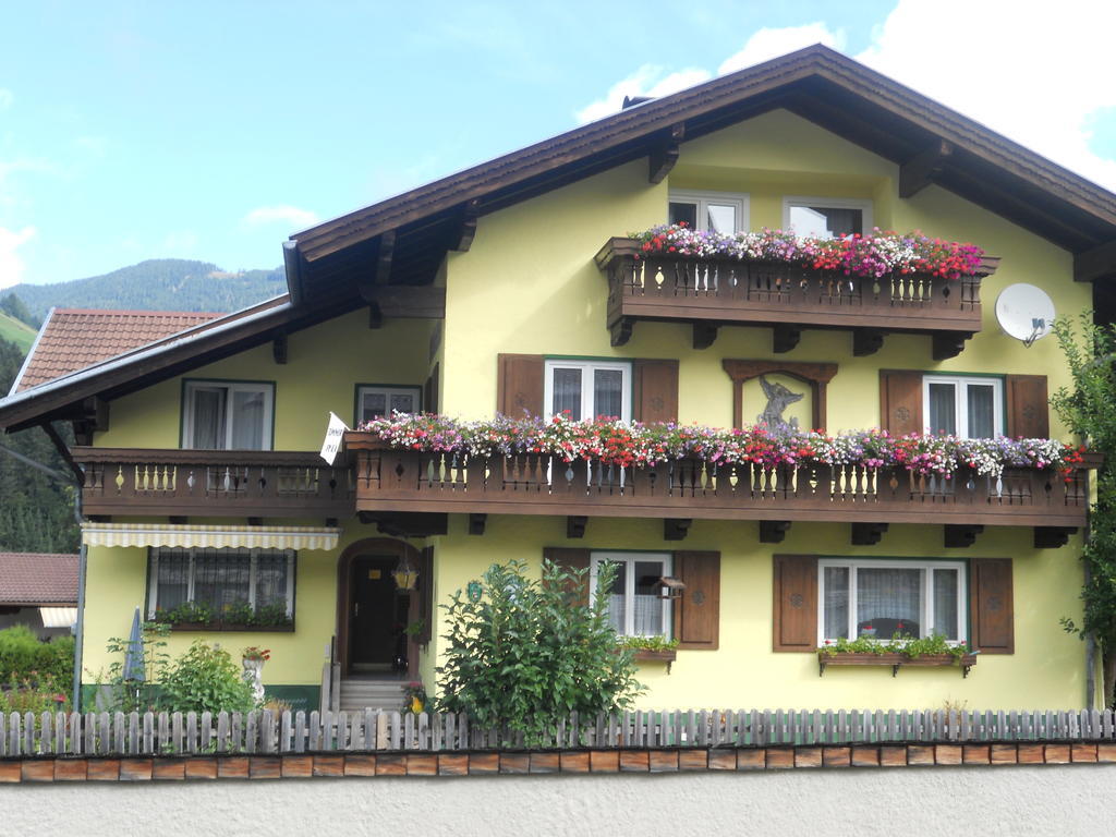 Haus Zur Linde Otel Wagrain Dış mekan fotoğraf